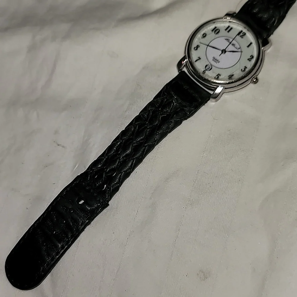 Vtg Eddie Bauer Watch Men's 34mm‎ Silver Tone Date Braided Leather New Battery